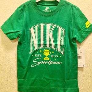 Nike Kids Green Sportswear Tee